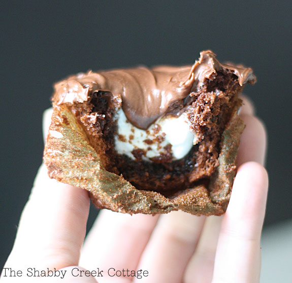 Marshmallow in the Middle Chocolate Cupcakes