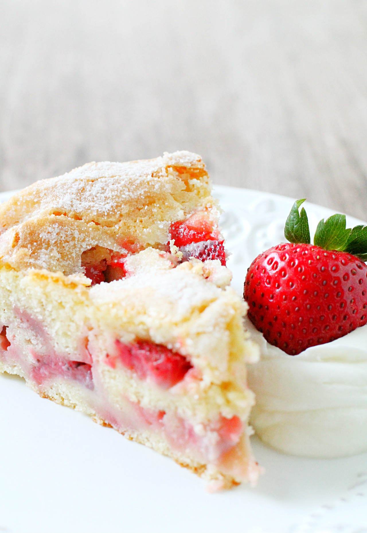 French Strawberry Cake
